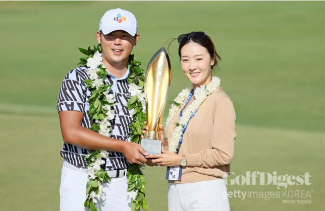 ‘타이틀 방어’ 김시우 “아내와 우승한 첫 대회, 이번이 마지막”